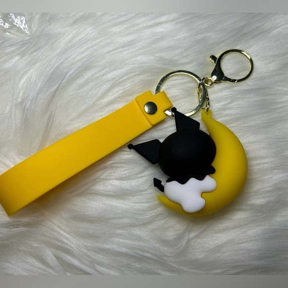 New Kuromi from Hello Kitty Keychain Hugging Crescent Moon - Picture 3 of 3